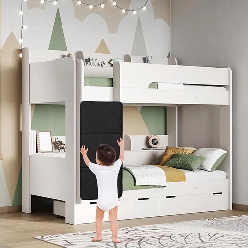 Child safe bunk - child, ladder